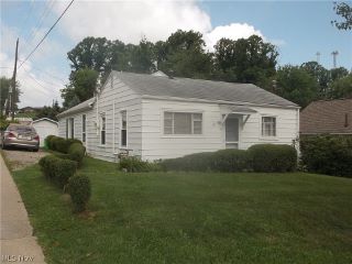 Foreclosed Home - 122 MILL ST NW, 44681