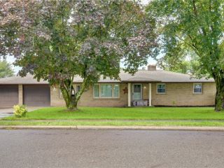 Foreclosed Home - 1137 CHERRY RIDGE DR SW, 44681