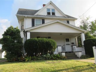 Foreclosed Home - 1118 17TH ST NW, 44703