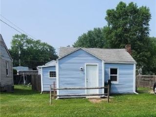 Foreclosed Home - 2305 26TH ST NE, 44705