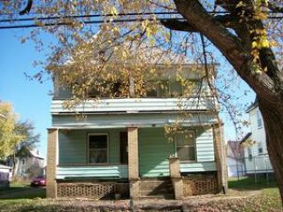 Foreclosed Home - 712 GREENFIELD AVE SW, 44706