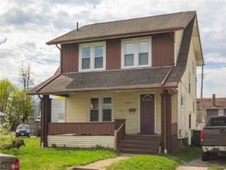 Foreclosed Home - 2312 11TH ST NW, 44708