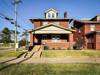 Foreclosed Home - 140 SMITH AVE NW, 44708