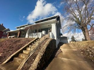 Foreclosed Home - 1353 19TH ST NW, 44709
