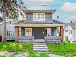 Foreclosed Home - 1116 22ND ST NW, 44709