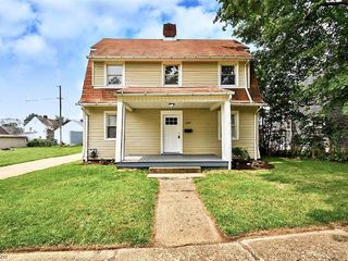 Foreclosed Home - 1337 IVYDALE AVE SW, 44710