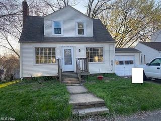 Foreclosed Home - List 100526005