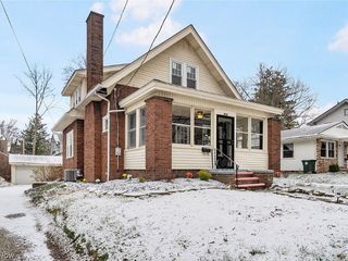 Foreclosed Home - 905 25TH ST NE, 44714