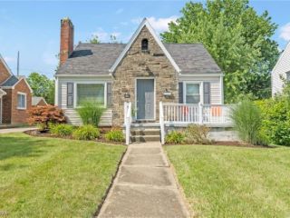 Foreclosed Home - 1401 22ND ST NE, 44714