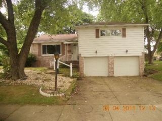 Foreclosed Home - 1132 CLEARMOUNT AVE SE, 44720
