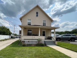 Foreclosed Home - 116 SUMMIT ST SE, 44720