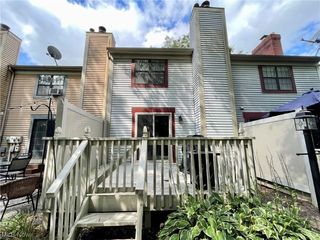 Foreclosed Home - 1860 BEECHWOOD AVE NE, 44720