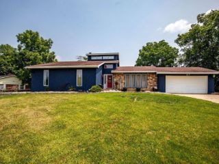 Foreclosed Home - 2342 BEVINGTON LN, 45013