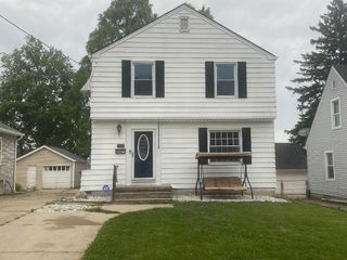 Foreclosed Home - 863 MILLIKIN ST, 45013