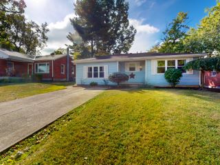 Foreclosed Home - 1040 WESTVIEW AVE, 45013
