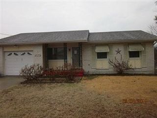 Foreclosed Home - List 100006412