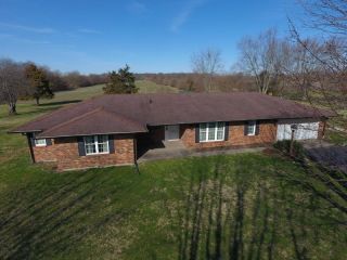 Foreclosed Home - 3327 TOWNSHIP LINE RD, 45036
