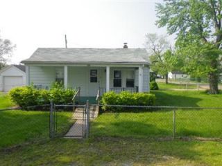 Foreclosed Home - 400 HICKORY AVE, 45044
