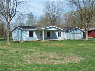 Foreclosed Home - 12105 LAKEFRONT DR, 45133