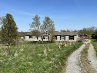 Foreclosed Home - 7879 FARMERS RD, 45159