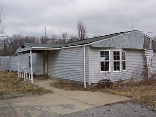 Foreclosed Home - 143 OAKDALE AVE, 45171
