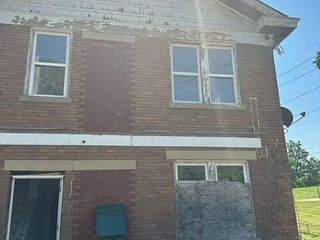 Foreclosed Home - 1600 ROSS AVE, 45205