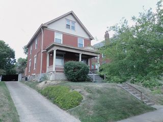 Foreclosed Home - 703 TRENTON AVE, 45205