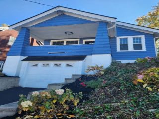 Foreclosed Home - 3635 ERIE AVE, 45208