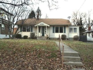 Foreclosed Home - 4136 SAINT MARTINS PL, 45211