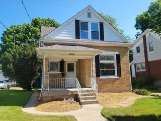 Foreclosed Home - 3038 FELTZ AVE, 45211