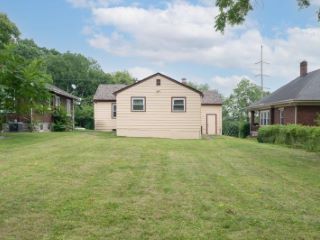 Foreclosed Home - 5411 LESTER RD, 45213