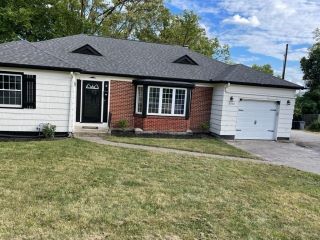 Foreclosed Home - 5500 KENNEDY AVE, 45213