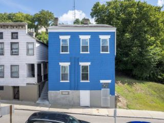 Foreclosed Home - 320 MOHAWK ST, 45214