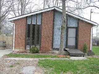 Foreclosed Home - 2232 ROOSEVELT AVE, 45231