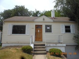 Foreclosed Home - 7335 BERNARD AVE, 45231