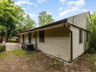 Foreclosed Home - 1005 HUFFMAN CT, 45231