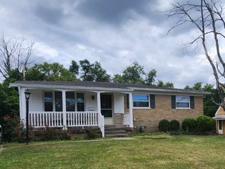 Foreclosed Home - 5847 FOURSON DR, 45233