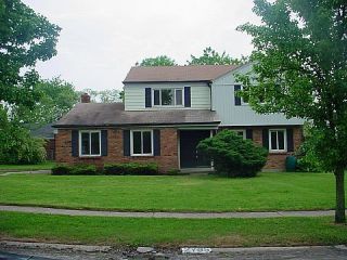 Foreclosed Home - 2785 WESTONRIDGE DR, 45239