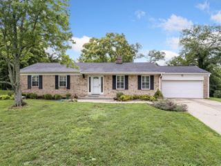 Foreclosed Home - 8128 CAPITOL DR, 45244