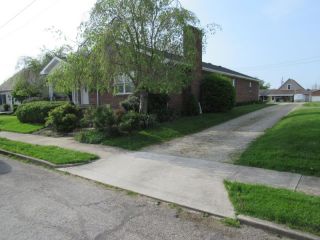 Foreclosed Home - 106 E 1ST ST, 45304
