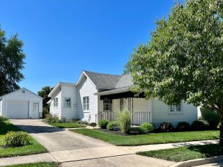 Foreclosed Home - 409 S WALNUT ST, 45326