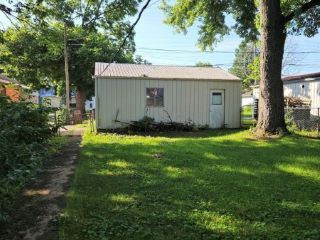 Foreclosed Home - 431 E 4TH ST, 45331