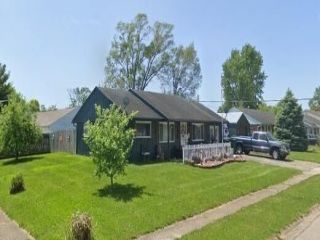 Foreclosed Home - 1107 CHALET DR, 45344