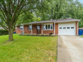 Foreclosed Home - 907 BRIARCLIFF AVE, 45356
