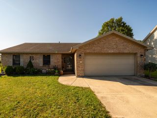 Foreclosed Home - 150 LOCUST VIEW WAY, 45373