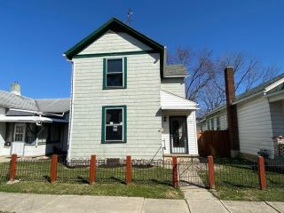 Foreclosed Home - 126 Deeds Ave, 45404