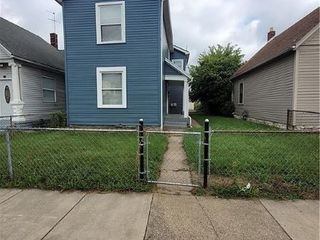 Foreclosed Home - 1309 LEONHARD ST, 45404