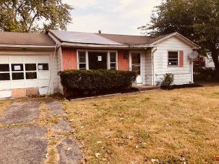 Foreclosed Home - 1517 Barton Ave, 45429