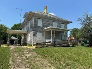 Foreclosed Home - 1355 S FOUNTAIN AVE, 45506