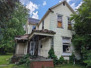 Foreclosed Home - 1511 WOODWARD AVE, 45506